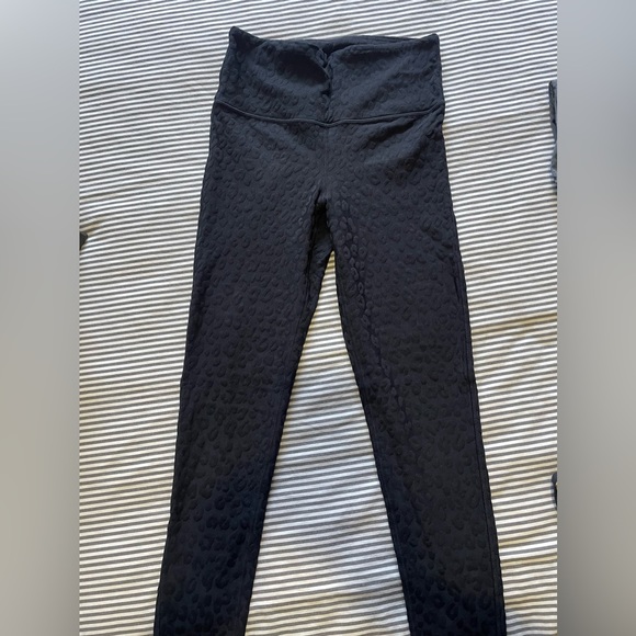 Matching Leopard Workout Set | Size S | - Picture 11 of 16